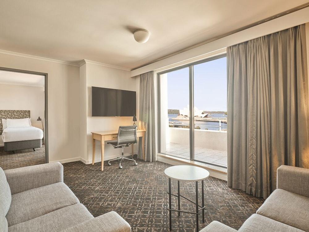 Rendezvous Hotel Sydney The Rocks Екстериор снимка